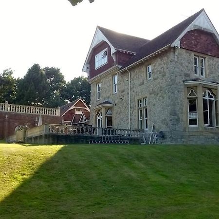 Country Manor House With Indoor Pool And Hot Tub Villa Rochester  Exterior photo